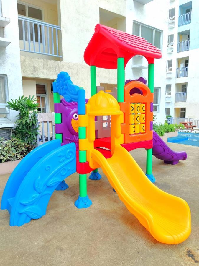 Davao Condo 2Br Pool Wifi Netflix Exterior photo