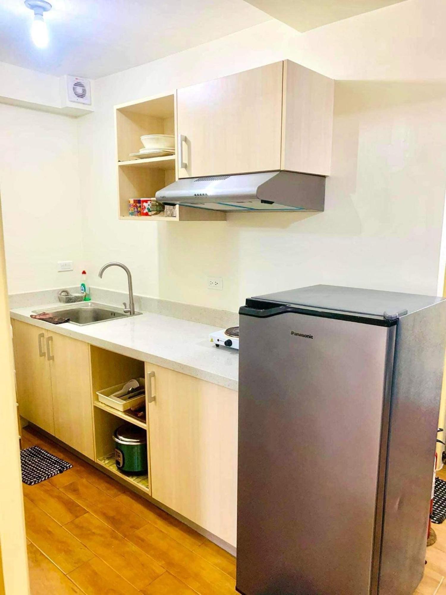 Davao Condo 2Br Pool Wifi Netflix Exterior photo